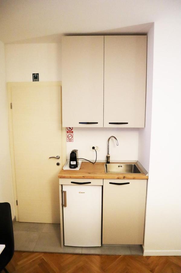Room Nada สปลิท ภายนอก รูปภาพ